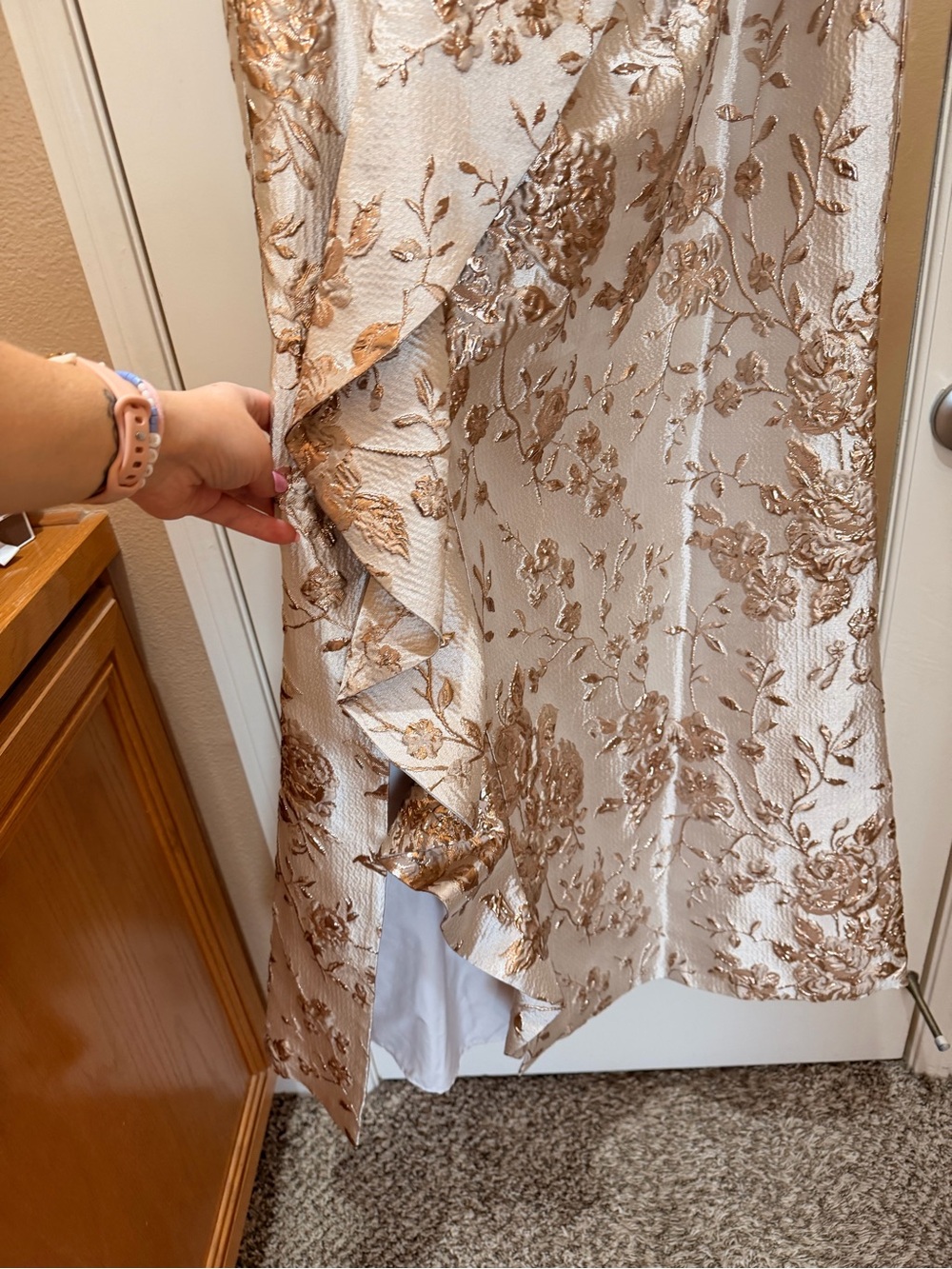 Women's Jacket Subcategory Identification - Picture 4 of 5